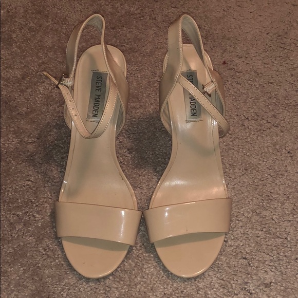 Nude Steve Madden heels - Picture 1 of 2